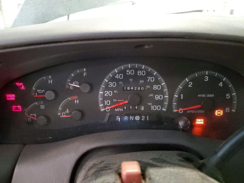 Photo 9 from auction – 1998 FORD F150 with VIN 2FTRX18L4WCA23886
