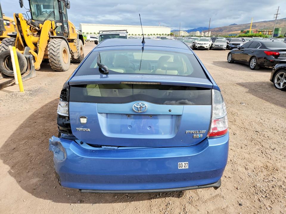 Photo 6 from auction – 2005 TOYOTA PRIUS with VIN JTDKB20U357042209