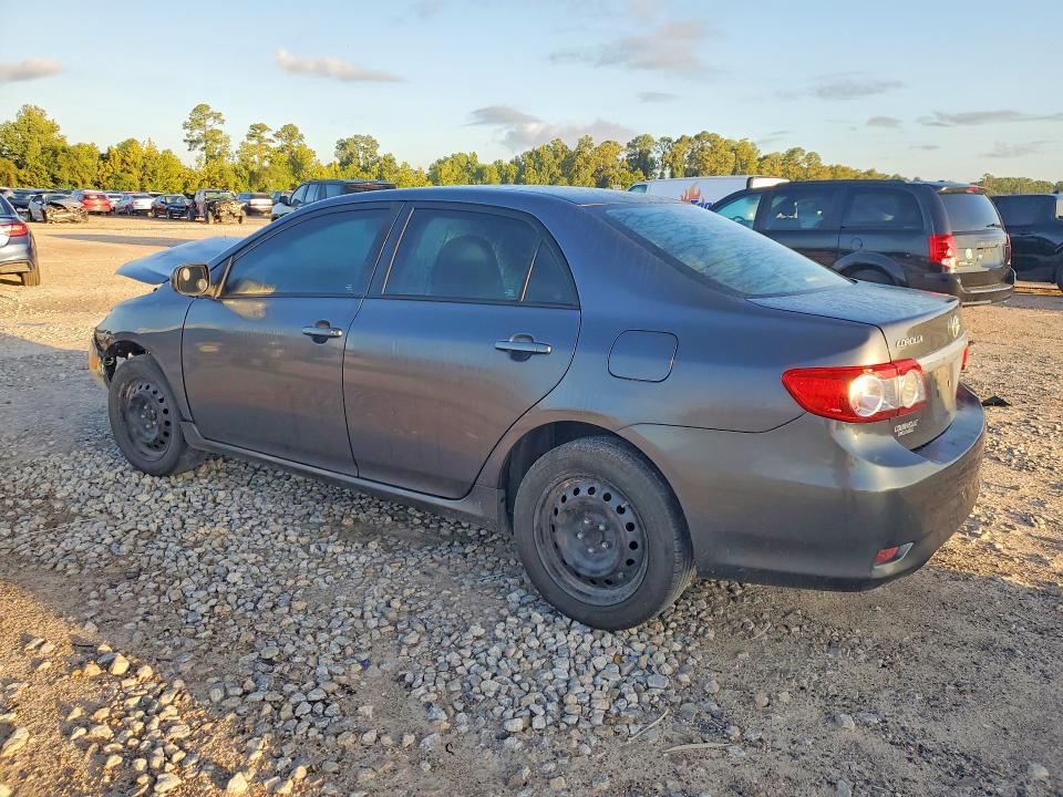 Photo 2 from auction – 2012 TOYOTA COROLLA with VIN 5YFBU4EE4CP043131