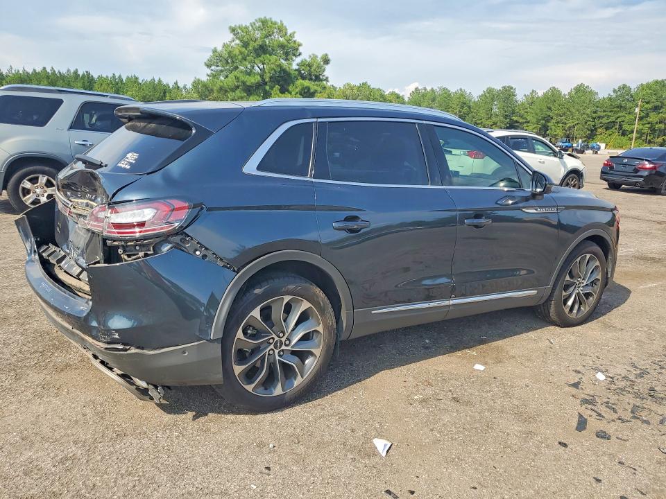 Photo 3 from auction – 2022 LINCOLN NAUTILUS with VIN 2LMPJ6K91NBL25790