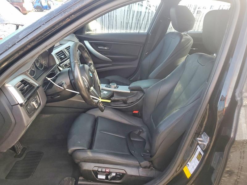 Photo 7 from auction – 2016 BMW 320 with VIN WBA8E1G57GNU11644