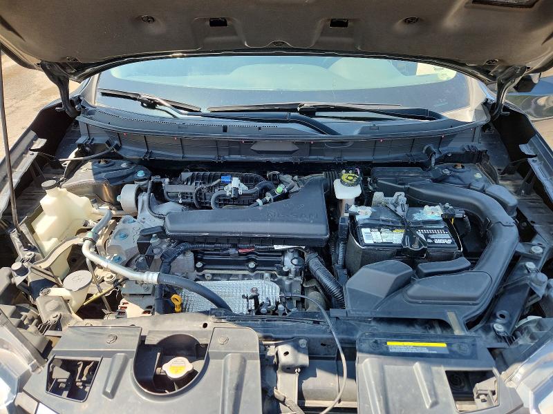 Photo 12 from auction – 2018 NISSAN ROUGE with VIN KNMAT2MT7JP501777