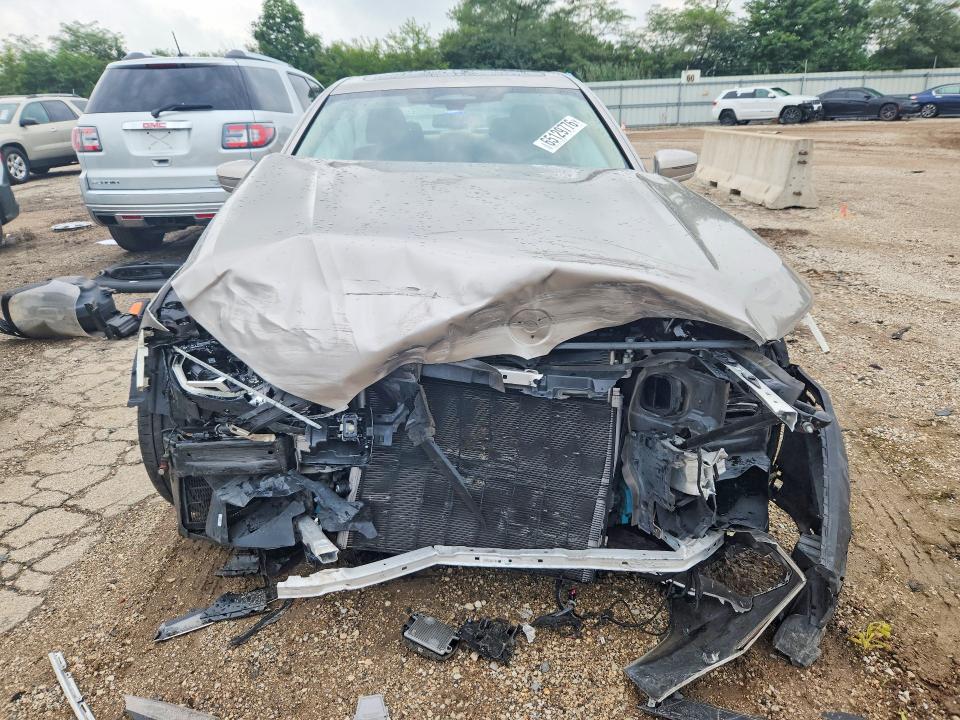 صورة رقم 5 من المزاد - 2022 BMW 750 مع VIN WBA7U2C07NCH59163