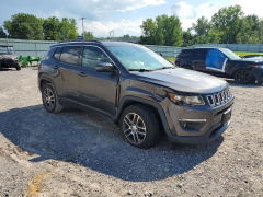 Foto 4 de la subasta – 2018 JEEP COMPASS con VIN 3C4NJDBB9JT167843