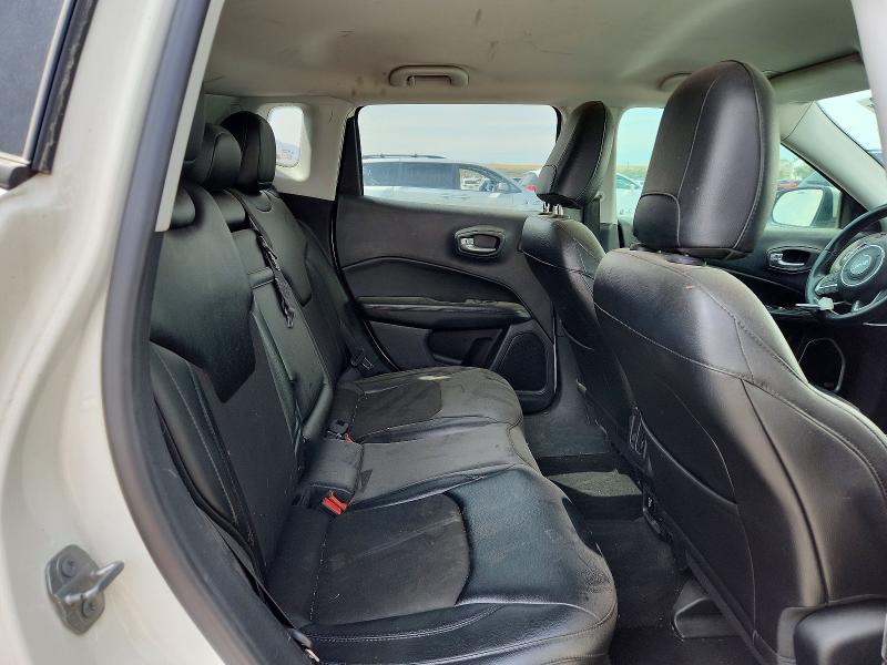 Photo 10 from auction – 2018 JEEP COMPASS with VIN 3C4NJDBB2JT394386
