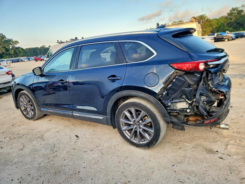 Photo 2 from auction – 2023 MAZDA CX-9 with VIN JM3TCBDY4P0648457