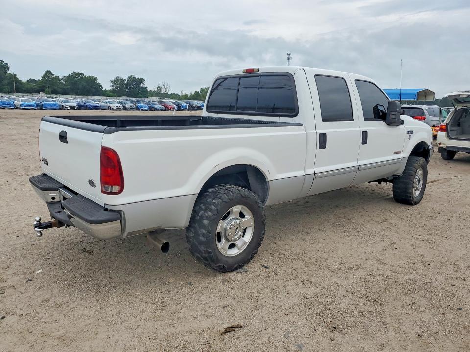 Photo 3 from auction – 2003 FORD F250 with VIN 1FTNW21P63ED22774