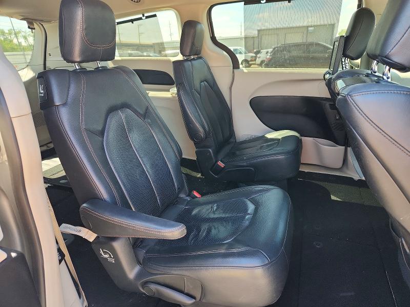 Photo 11 from auction – 2019 CHRYSLER PACIFICA with VIN 2C4RC1EG4KR594336