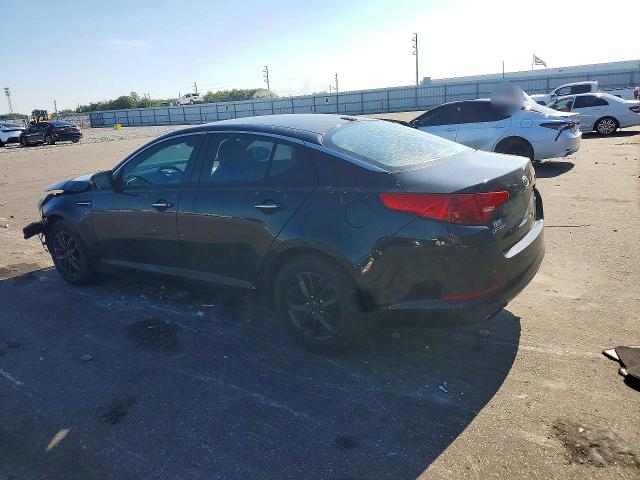 Photo 2 from auction – 2012 KIA OPTIMA with VIN 5XXGM4A71CG027930