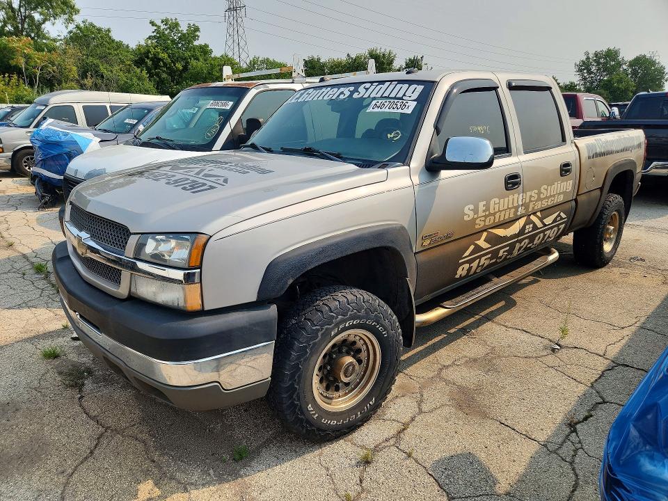 2004 CHEVROLET SILVERADO - Търг №64670536