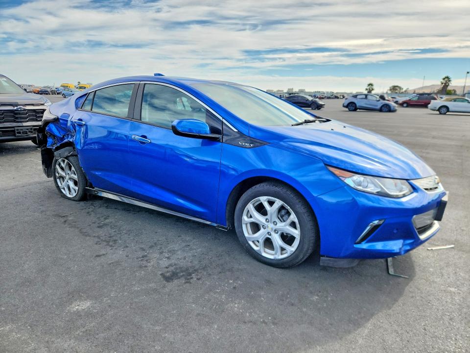 Photo 4 from auction – 2017 CHEVROLET VOLT with VIN 1G1RD6S58HU173687