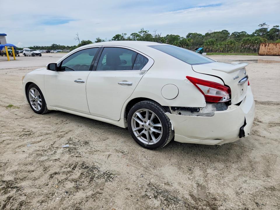 Photo 2 from auction – 2010 NISSAN MAXIMA with VIN 1N4AA5AP3AC842847