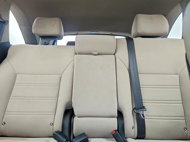 Photo 10 from auction – 2017 KIA SORENTO with VIN 5XYPGDA53HG187994