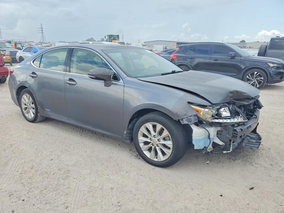 Photo 4 from auction – 2013 LEXUS ES with VIN JTHBW1GG0D2002999