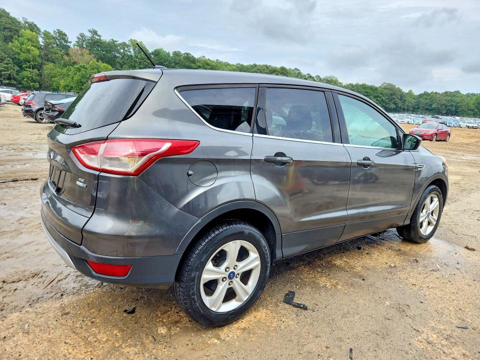Photo 3 from auction – 2015 FORD ESCAPE with VIN 1FMCU9GX4FUC54624