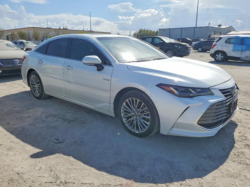 Photo 4 from auction – 2020 TOYOTA AVALON with VIN 4T1D21FB8LU018118