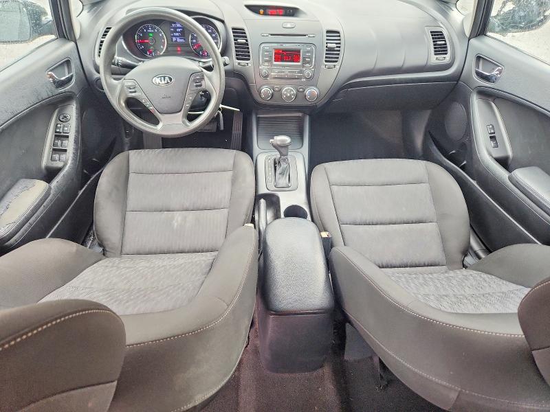 Photo 8 from auction – 2016 KIA FORTE with VIN KNAFK4A64G5551850