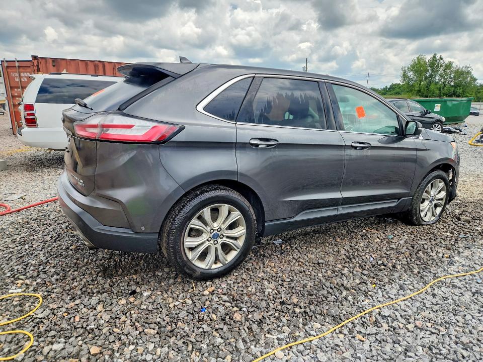 Photo 3 from auction – 2019 FORD EDGE with VIN 2FMPK4K92KBB55626