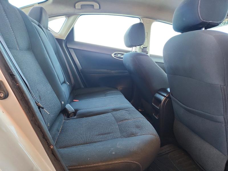 Photo 10 from auction – 2015 NISSAN SENTRA with VIN 3N1AB7AP1FY321789