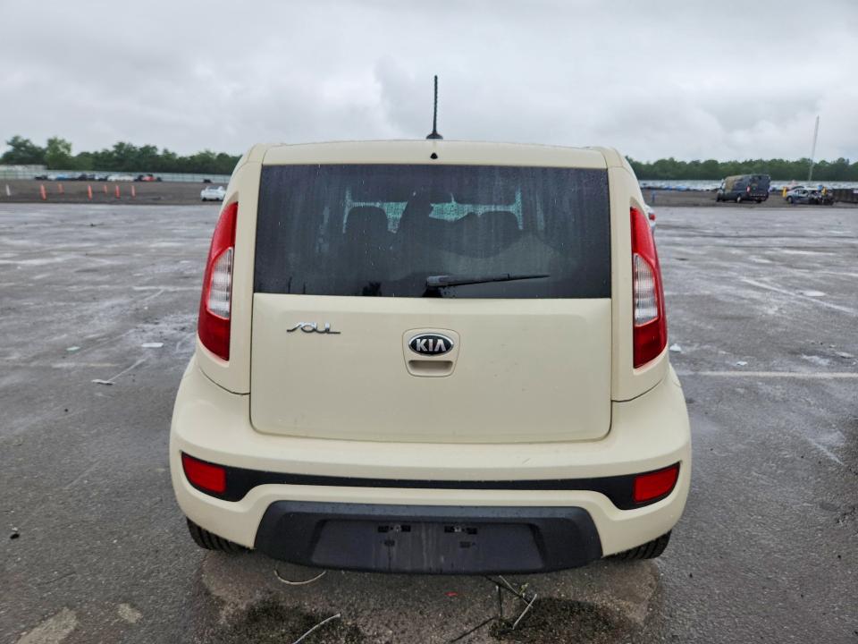Photo 6 from auction – 2013 KIA SOUL with VIN KNDJT2A68D7546732