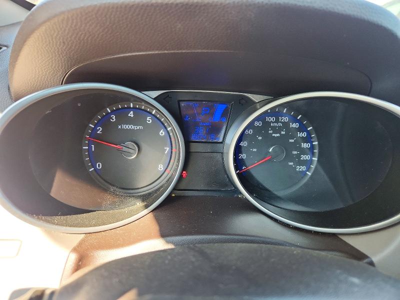 Photo 9 from auction – 2013 HYUNDAI TUCSON with VIN KM8JT3AC7DU550327