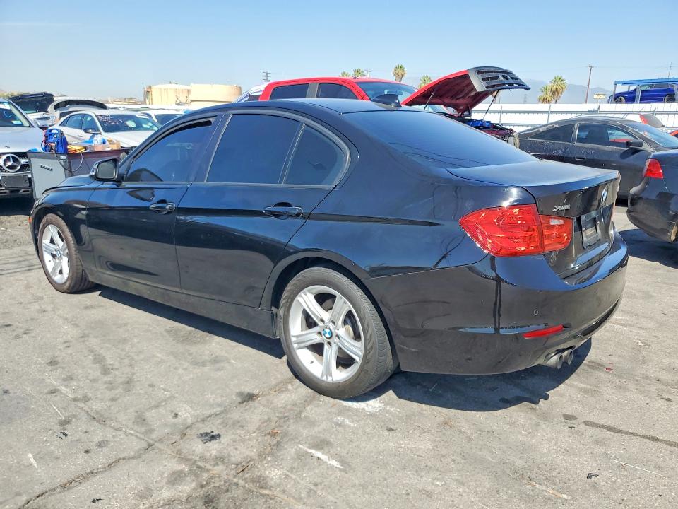 Photo 2 from auction – 2013 BMW 328 with VIN WBA3B5C50DF591569