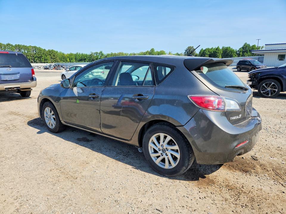 Photo 2 from auction – 2013 MAZDA 3 with VIN JM1BL1L79D1750964