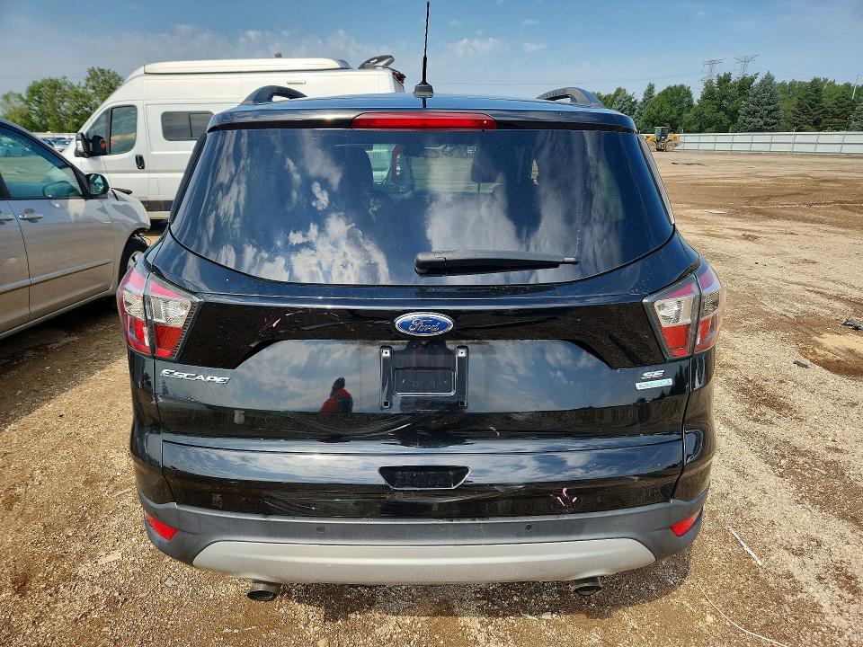 Photo 6 from auction – 2017 FORD ESCAPE with VIN 1FMCU0GD8HUB46978