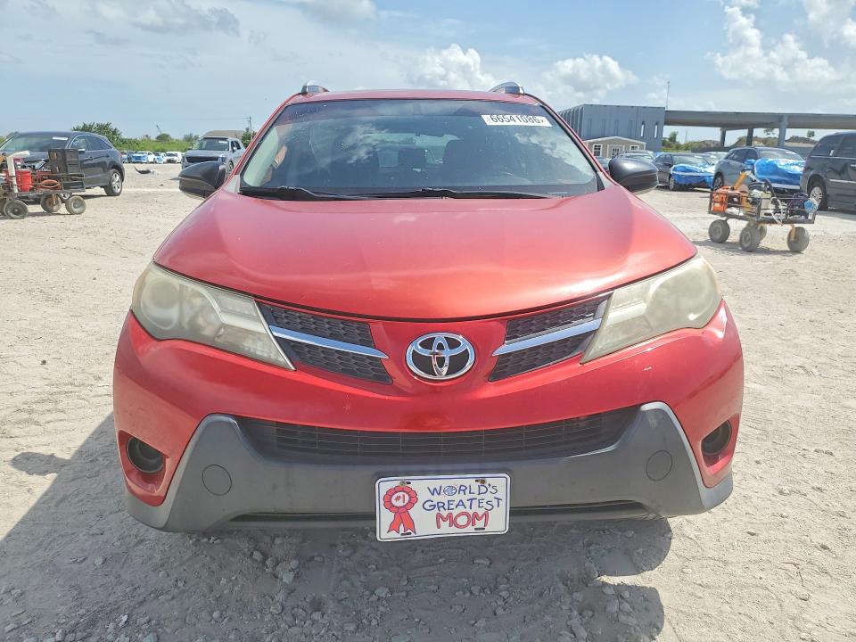 Photo 5 from auction – 2014 TOYOTA RAV4 with VIN JTMZFREVXEJ010499
