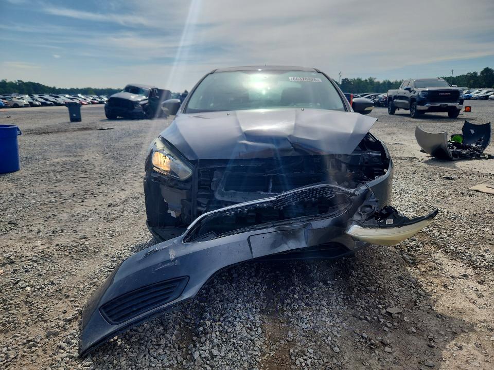 صورة رقم 5 من المزاد - 2015 FORD FOCUS مع VIN 1FADP3F25FL311136