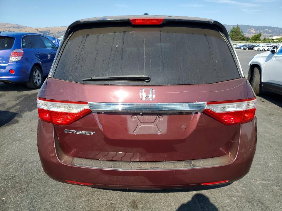 Photo 6 from auction – 2011 HONDA ODYSSEY with VIN 5FNRL5H6XBB096227