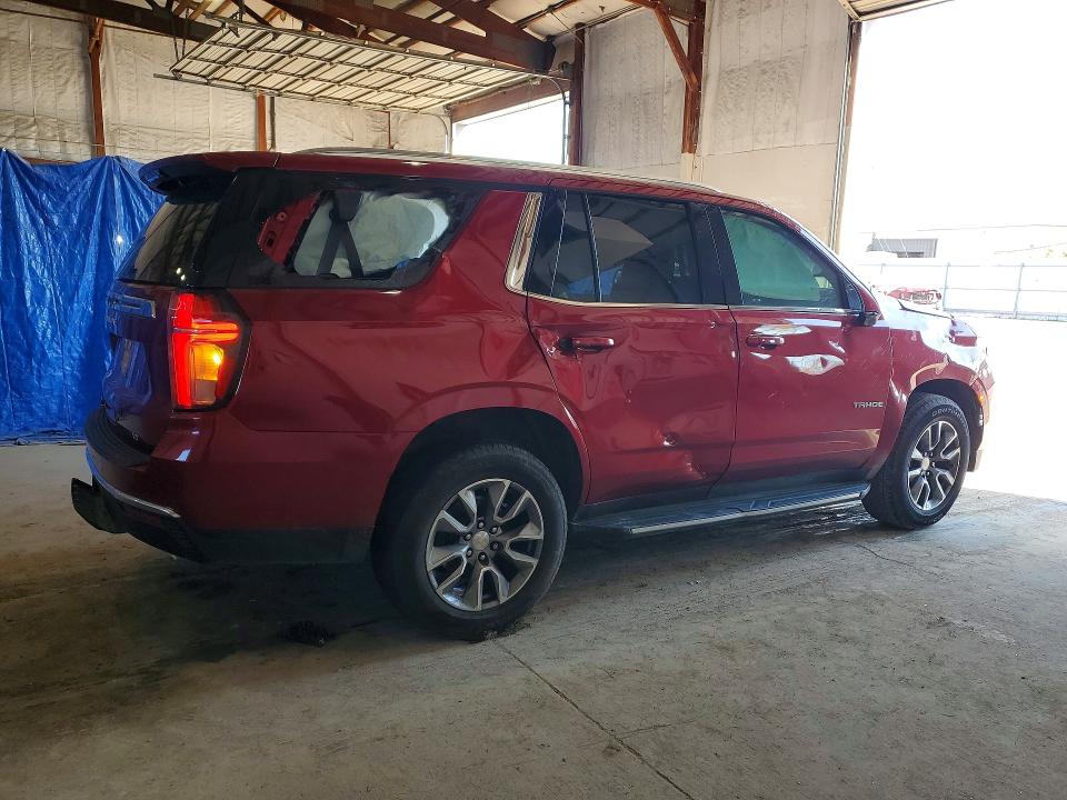 Снимка 3 от търг – 2021 CHEVROLET TAHOE с VIN 1GNSKNKD8MR130231