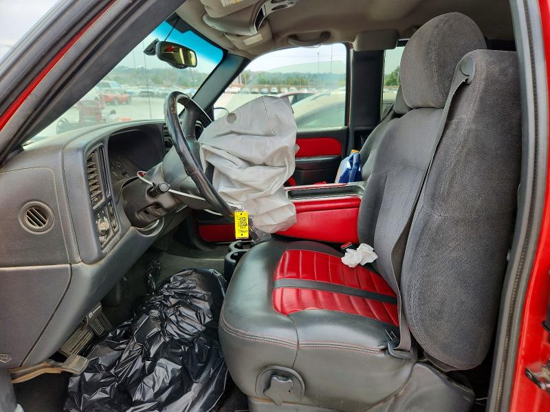 Photo 7 from auction – 2002 CHEVROLET SILVERADO with VIN 2GCEC19V921405489