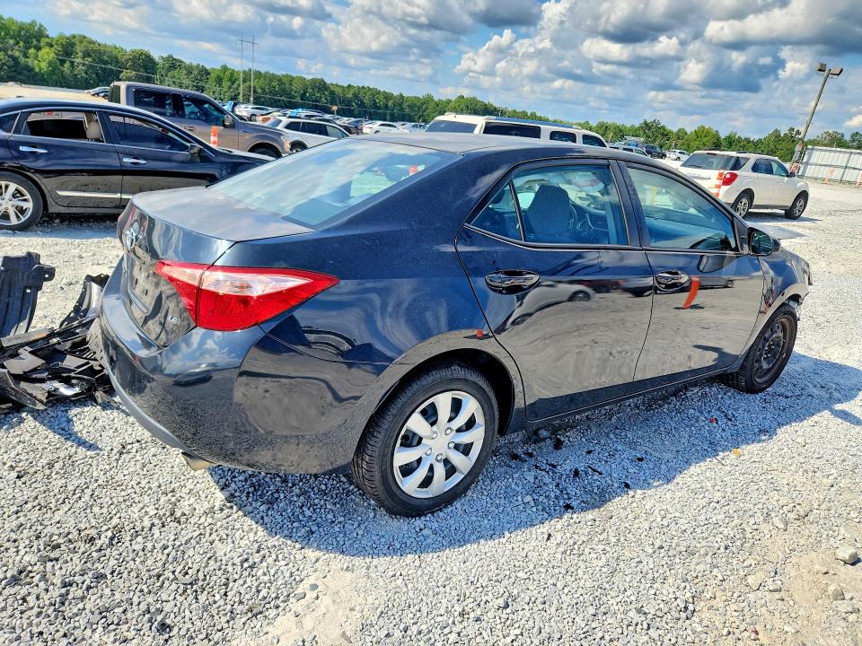 Photo 3 from auction – 2017 TOYOTA COROLLA with VIN 2T1BURHE9HC860028
