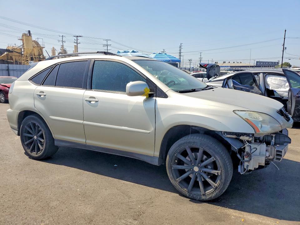 Photo 4 from auction – 2005 LEXUS RX with VIN JTJGA31U350055089