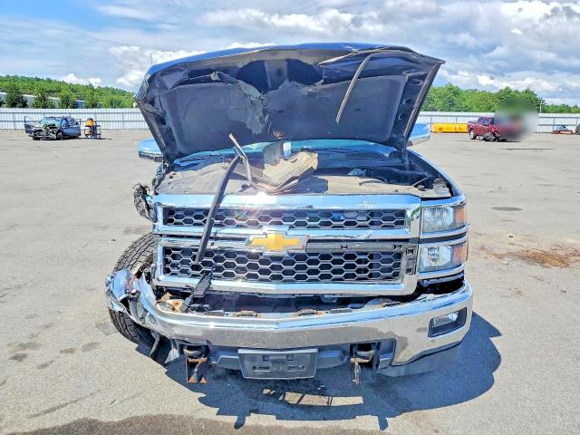 Photo 5 from auction – 2014 CHEVROLET SILVERADO with VIN 3GCUKREC0EG117759