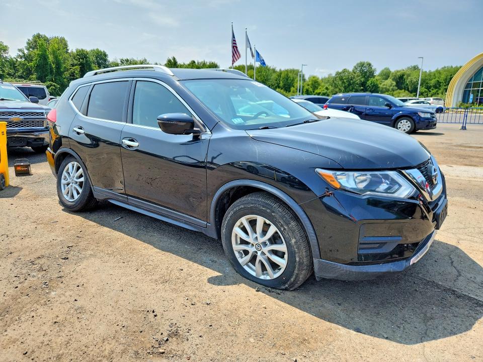 Photo 4 from auction – 2017 NISSAN ROGUE with VIN KNMAT2MV0HP528816