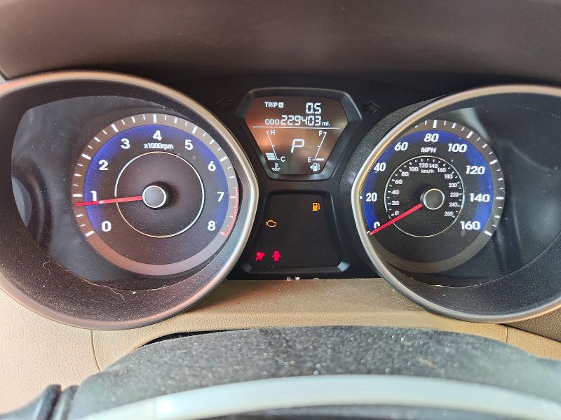 Photo 9 from auction – 2011 HYUNDAI ELANTRA with VIN 5NPDH4AE1BH040489