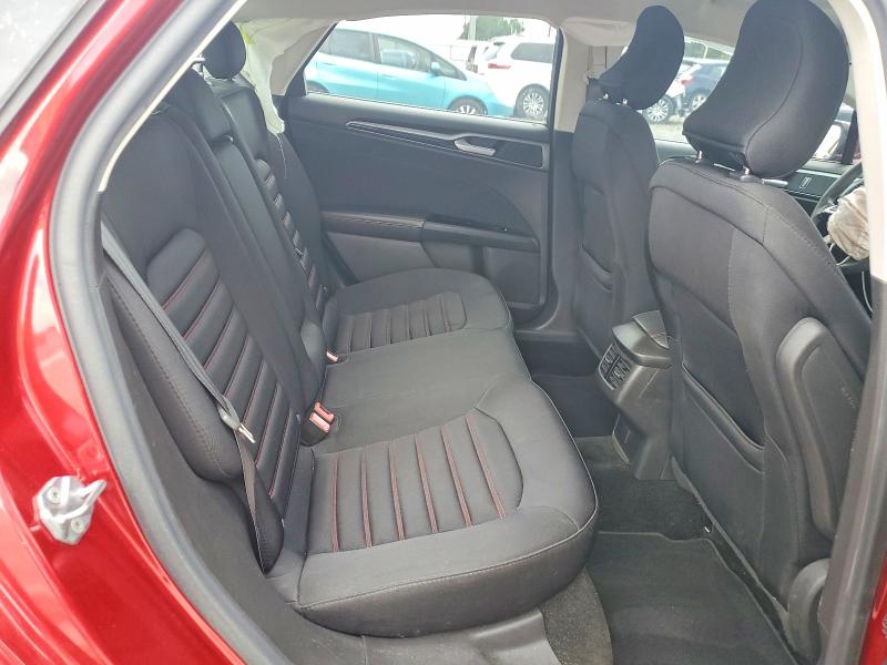 Photo 10 from auction – 2016 FORD FUSION with VIN 3FA6P0H71GR297867