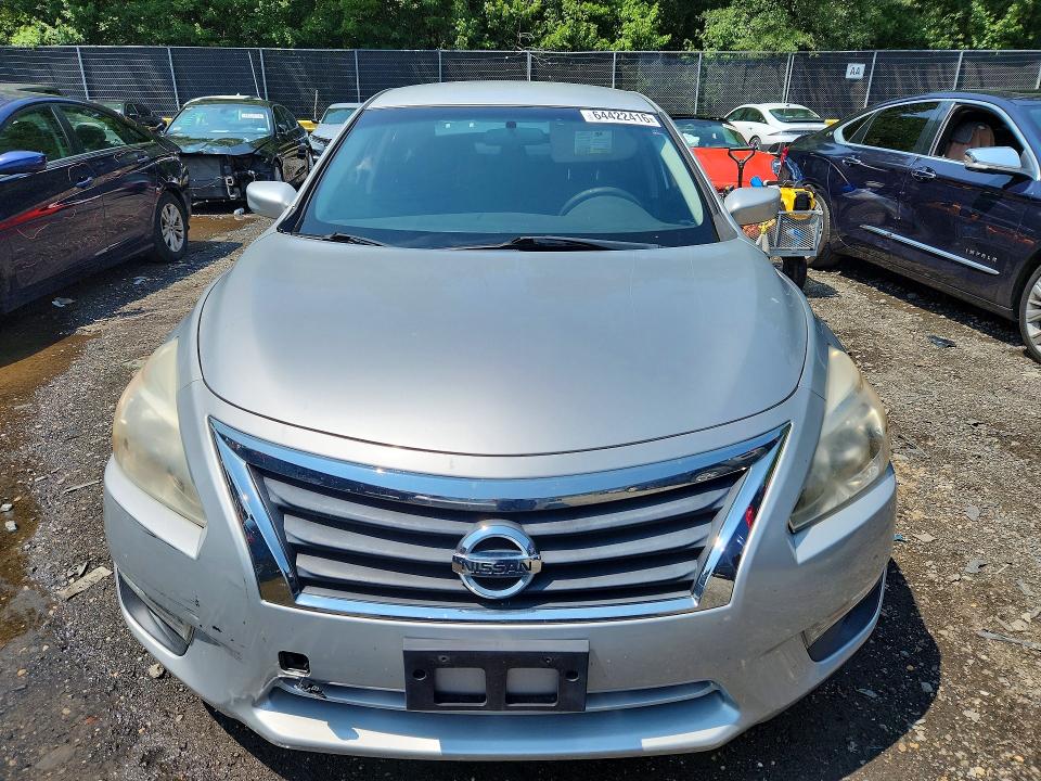 Photo 5 from auction – 2015 NISSAN ALTIMA with VIN 1N4AL3APXFN314555