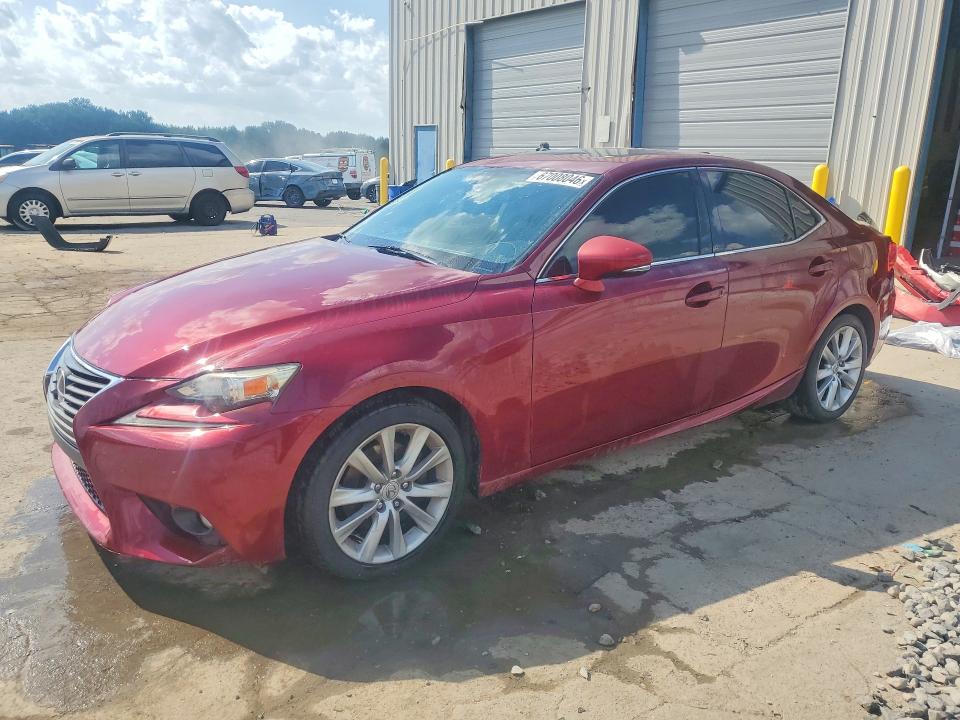 Снимка 1 от търг – 2015 LEXUS IS с VIN JTHBF1D26F5050355