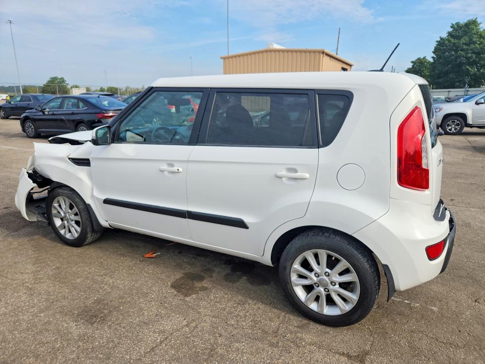Photo 2 from auction – 2013 KIA SOUL with VIN KNDJT2A64D7561261