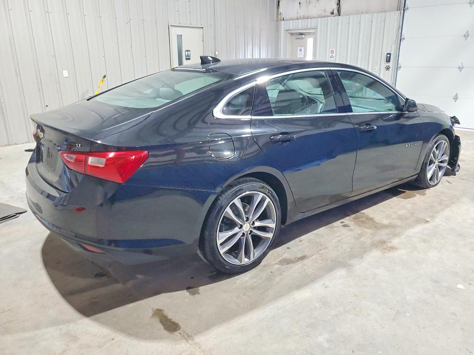 Photo 3 from auction – 2023 CHEVROLET MALIBU with VIN 1G1ZD5ST3PF228221