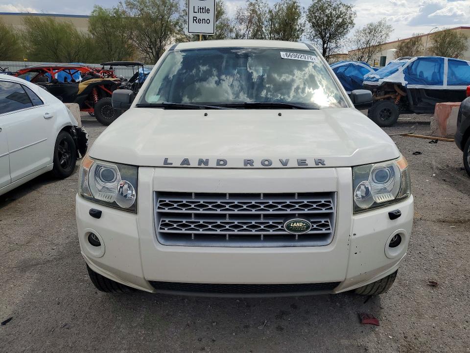 Photo 5 from auction – 2008 LAND ROVER LR2 with VIN SALFT24N68H066884
