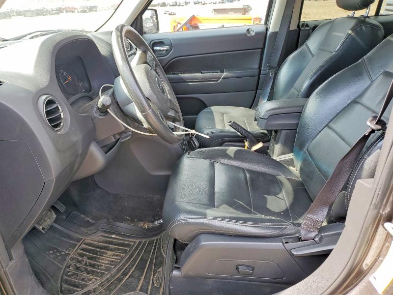 Photo 7 from auction – 2017 JEEP PATRIOT with VIN 1C4NJRFB5HD206306