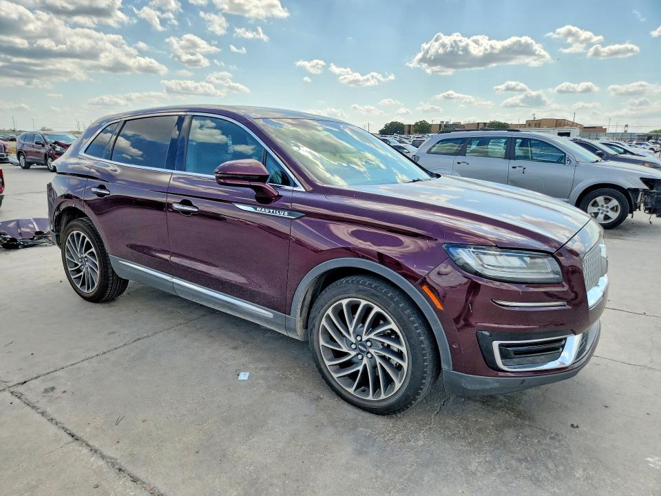 Photo 4 from auction – 2019 LINCOLN NAUTILUS with VIN 2LMPJ8L98KBL14405