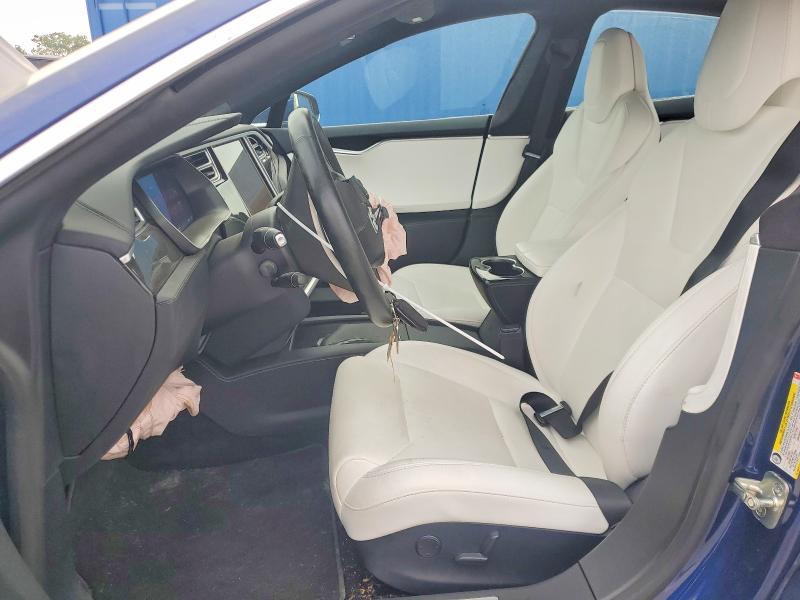 Photo 7 from auction – 2017 TESLA MODEL S with VIN 5YJSA1E20HF227353