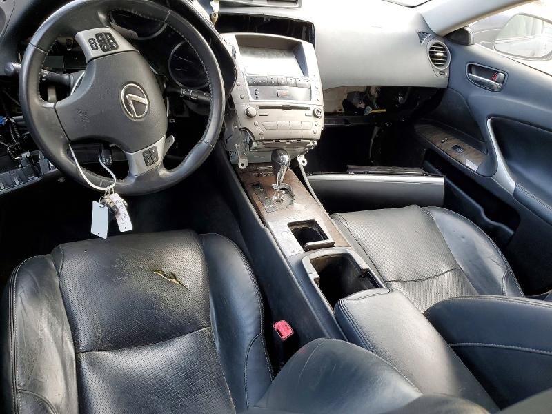 Photo 8 from auction – 2012 LEXUS IS with VIN JTHCF5C20C5060551