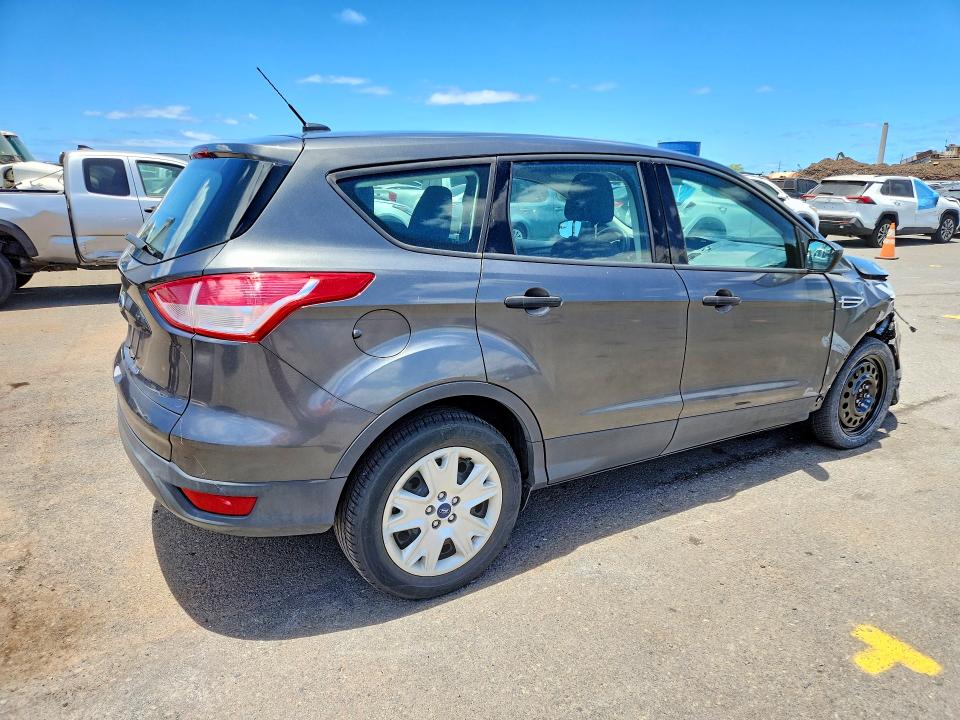 Photo 3 from auction – 2016 FORD ESCAPE with VIN 1FMCU0F73GUA12244