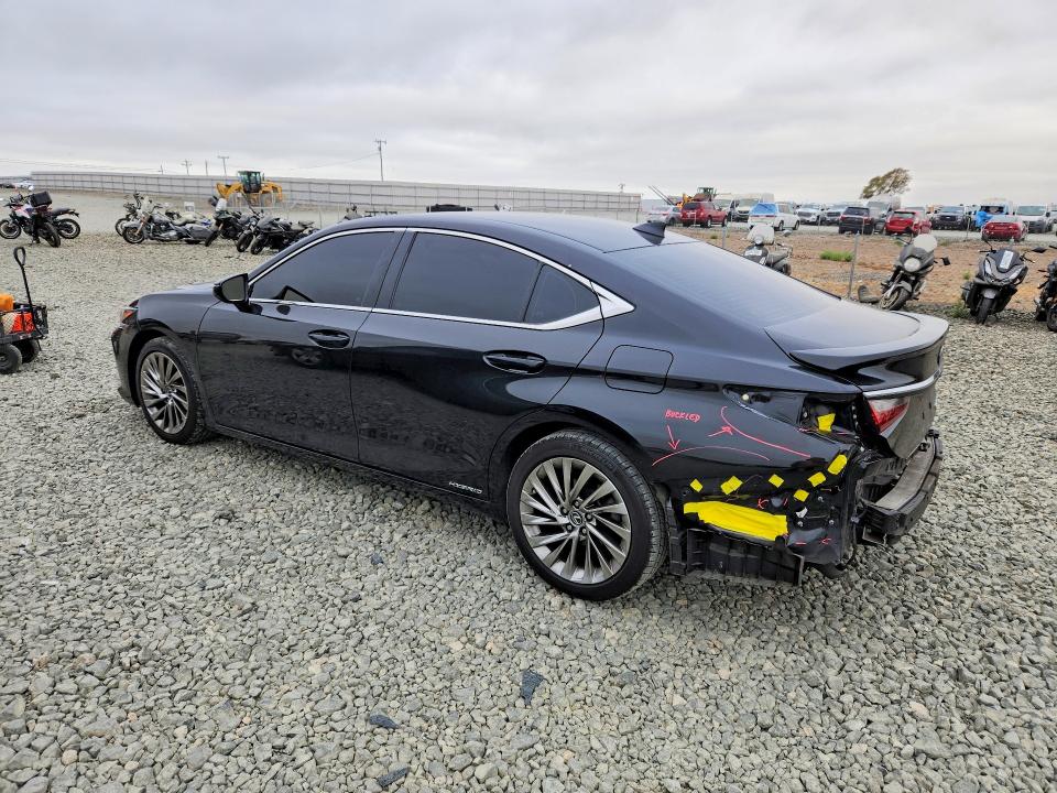 Photo 2 from auction – 2019 LEXUS ES with VIN 58AB21B12KU002251